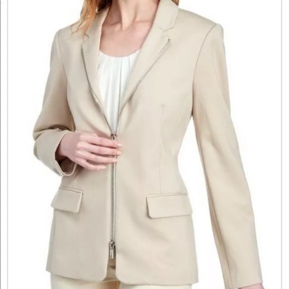 T Tahari Zip-Front Ivory Blazer NWT - Picture 3 of 9